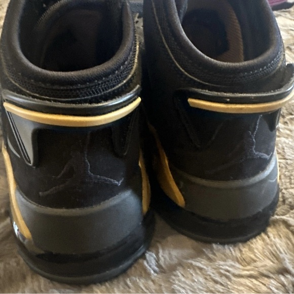 Jordan Sneaker Collection - Black, Blue, Pink - Picture 6 of 12